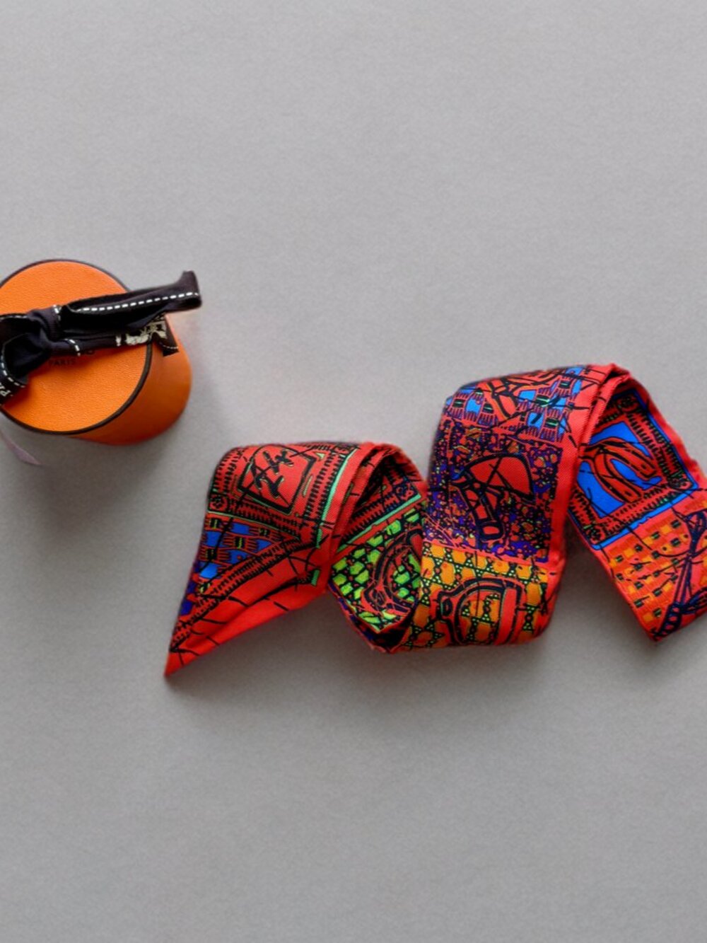 Hermes Red Multicolor Le Boubou H Silk Twilly Scarf